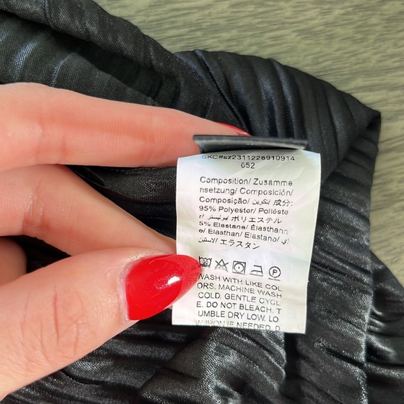 Quiet Luxury Black Pleated halter satin Mini Dress M | Going Out party cocktail - Picture 12 of 12